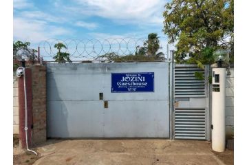 Jozini Guesthouse Guest house, Jozini - 3
