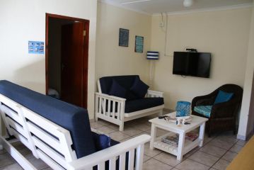 28 Kabeljauws Apartment, Jeffreys Bay - 4