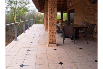 KaiZen Honeybadger Lodge Bed and breakfast, Marloth Park - 5
