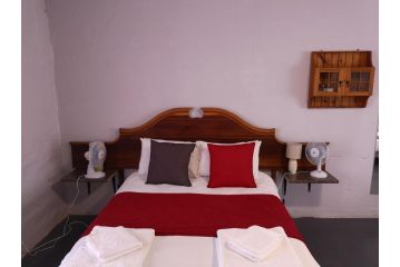 Kalamata Guest house, Beaufort West - 2