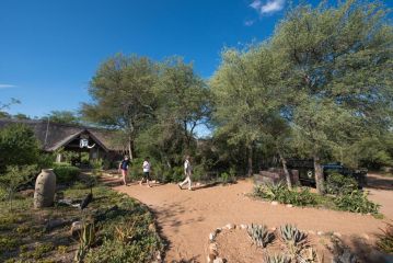 Kambaku Safari Lodge Hotel, Timbavati Game Reserve - 1