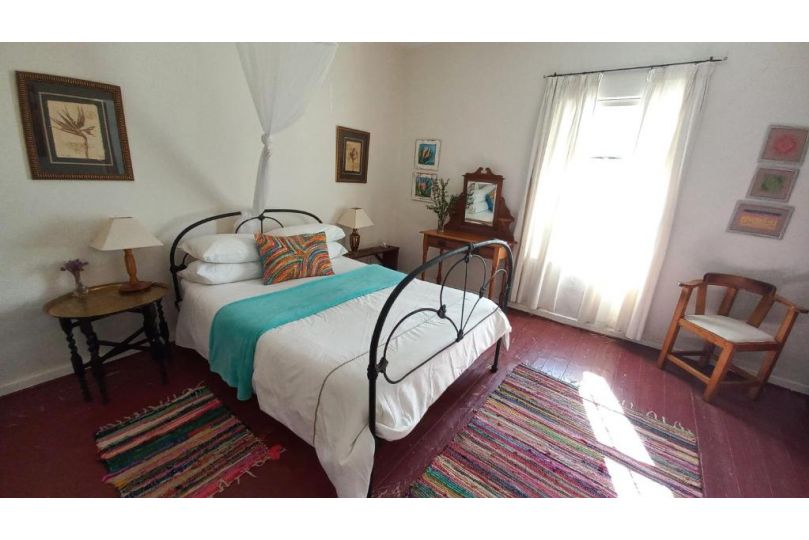 Room @ Irissa Sanctuary Guest house, De Rust - imaginea 1