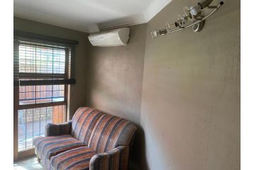 Kasukakloof Self Catering Apartment, Pretoria - 5