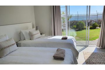 Kelzane Guesthouse Guest house, Port Elizabeth - 5