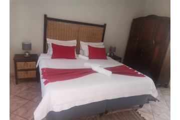 Khanya Room Apartment, Bloemfontein - 2