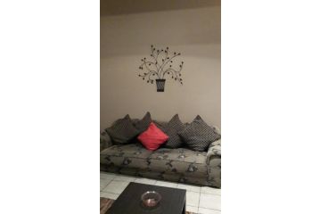 Khaya la Manzi Guest house, Port Edward - 3