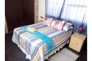 KHAYA LANGA Guest House & Contractors Accommodation Guest house, Machadodorp - 2