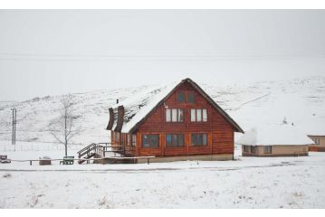 Khotso Lodge & Horse Trails Farm stay, Underberg - 2