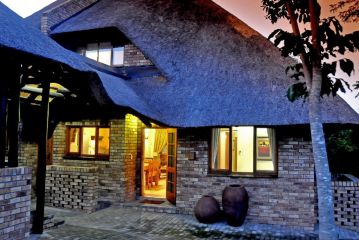 Legend Safaris - Kruger Park Lodge 257A Hotel, Hazyview - 2