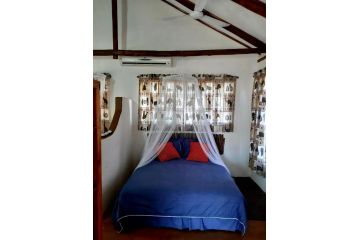 Kiburi Cottage @ Kruger Guest house, Marloth Park - 3