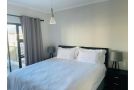 Luxury 2 Bedroom Apartment in Waterfall Apartment, Johannesburg - thumb 14