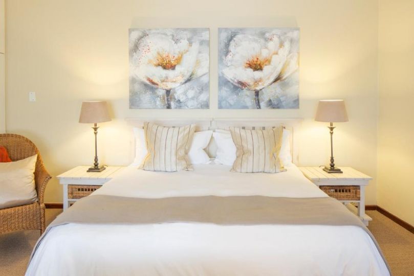 Kingfisher GuestHouse Bed and breakfast, Port Elizabeth - imaginea 6