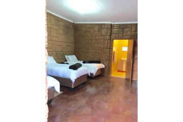Klein Paradys Lodge - Polokwane Hotel, Polokwane - 3