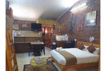 Klitzgras Chalets Bed and breakfast, Lydenburg - 5