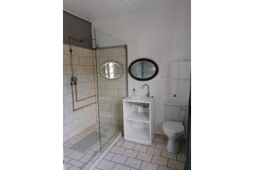 Knysna N2 Lodge Guest house, Knysna - 5