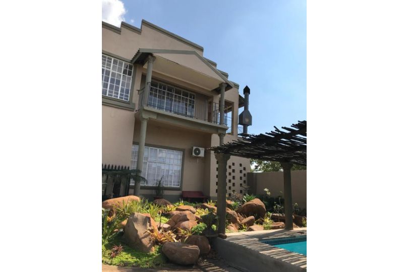 Komati Kruger Villas Hotel, Komatipoort - imaginea 14