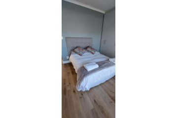 Kortrijk Paarl Self Catering Apartment, Paarl - 5