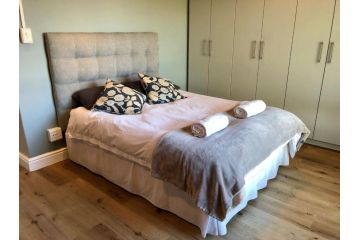 Kortrijk Paarl Self Catering Apartment, Paarl - 2