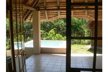 Kruger Cottage Guest house, Marloth Park - 2