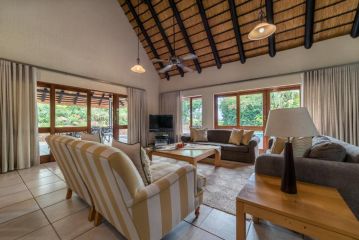 Kruger Park Lodge Unit No 441 with Private Pool Apartment, Hazyview - 4
