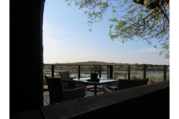 Kruger View Tree House Chalet, Marloth Park - 5
