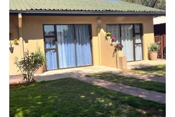 Kudu Cottages Guest house, Kathu - 1