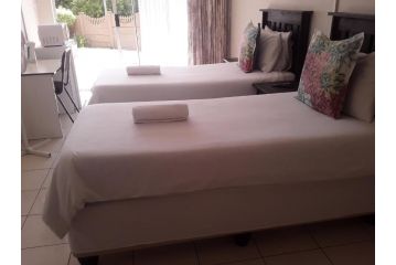 Kuyasa guesthouse Guest house, Mthatha - 3