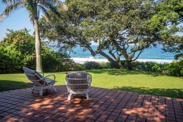 Kwa Thibi Cottage Sleeps 14 Guest house, Umdloti - 4