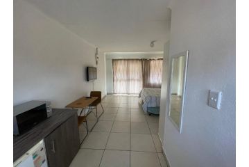La Fiance Village Bed and breakfast, Polokwane - 4