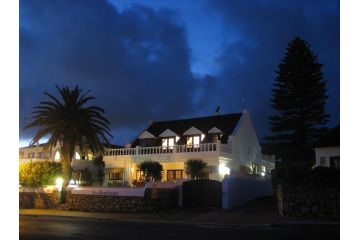 La Fontaine Guest House Hermanus Guest house, Hermanus - 4