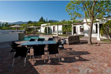 La Galiniere Guest Cottages Apartment, Franschhoek - 1