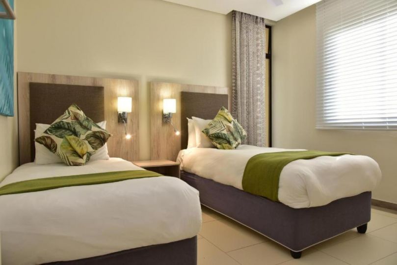 La Lucia Sands Beach Resort ApartHotel, Durban - imaginea 1