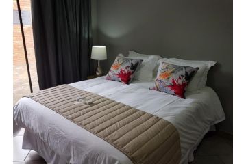 Aâ€™ La Maison Guesthouse Guest house, Kimberley - 5