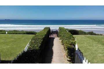 La Palma Villas Apartment, Mossel Bay - 4