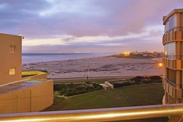 Lagoon Beach 219 by HostAgents Apartment, Cape Town - 4