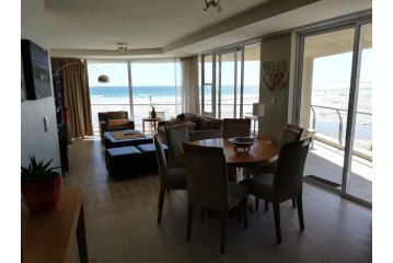 Lagoon Beach LB-1 Apartment, Cape Town - 2