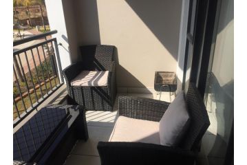 The Blyde, 2 Bed with a beach view Apartment, Pretoria - 3