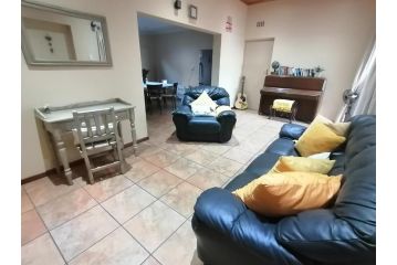 Lagoon Inn (2bedroom house) Apartment, Langebaan - 3