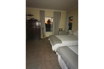 Lagoon Inn Private room #1 Guest house, Langebaan - 5