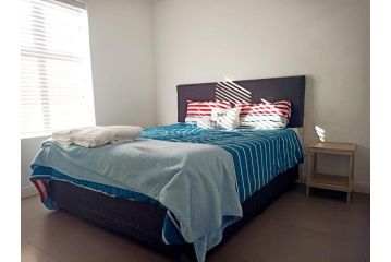 Laguna Hills Apartment, Langebaan - 4