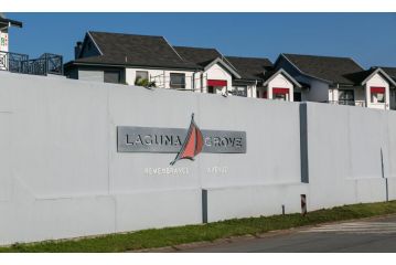 NEW LISTING - 4 Laguna Grove - Life On The Water Apartment, Knysna - 4