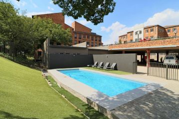 Lakeside Apartments Apartment, Johannesburg - 4