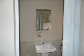 Lakeview Boutique Hotel & Conference Center Hotel, Benoni - 5