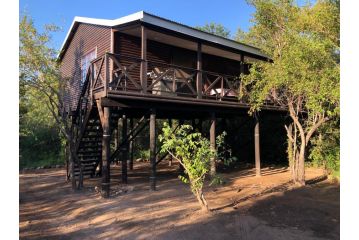 Lala Ehlathini - Luxury Bush Lodge Villa, Marloth Park - 4