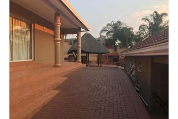 LANGA 'S COZY GUESTHOUSE Guest house, Pretoria - 1