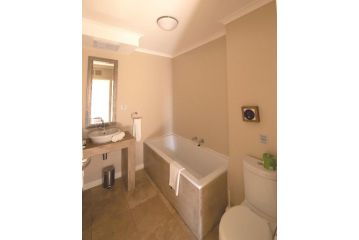Langebaan Country Estate Apartment, Langebaan - 3