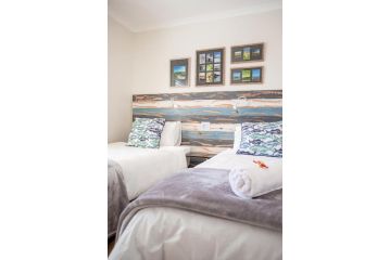 Langebaan Golf Lagoon Haven Apartment, Langebaan - 5