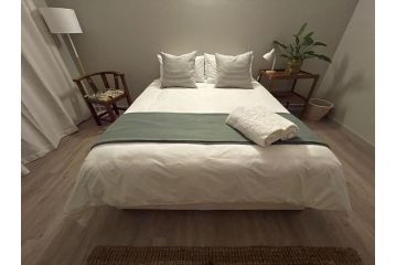 Lazydaze Super and Tubes Guest house, Jeffreys Bay - 1