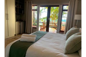 Lazydaze Super and Tubes Guest house, Jeffreys Bay - 2