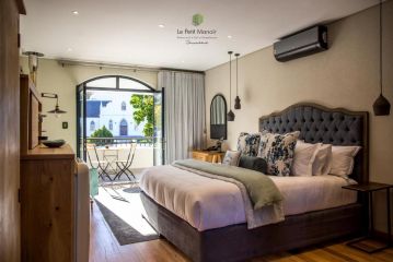 Le Petit Manoir Franschhoek Guest house, Franschhoek - 1